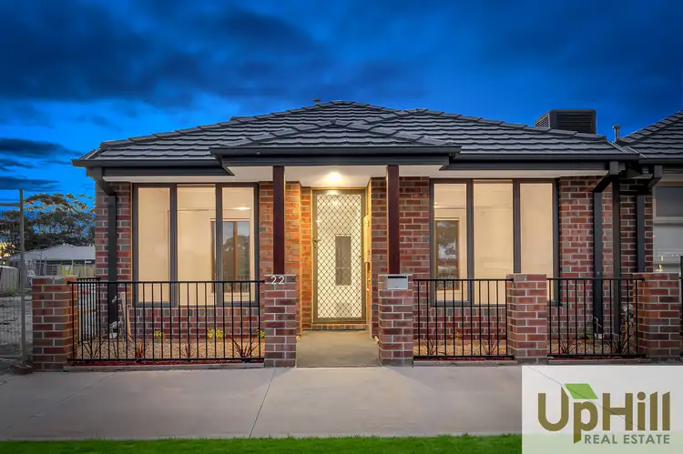 18 Titan lodge walk, Pakenham VIC 3810