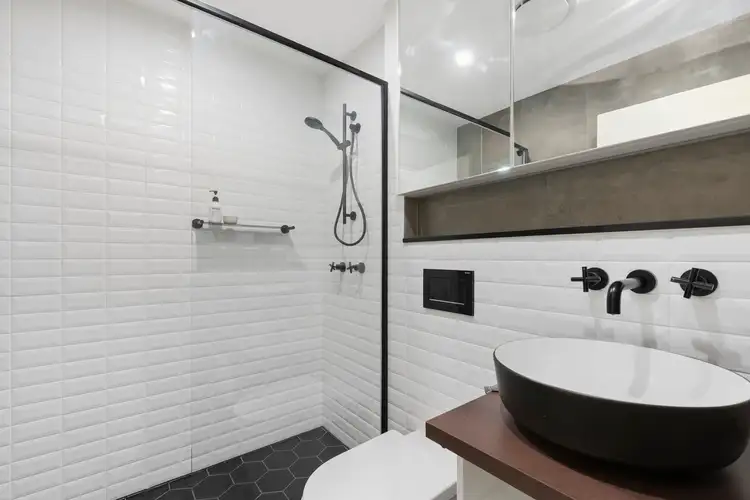 Sixth view of Homely apartment listing, 2/6 Danks Street, Waterloo NSW 2017