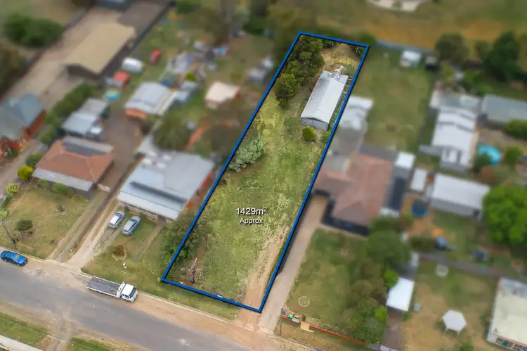 6 Stawell Street, Romsey VIC 3434