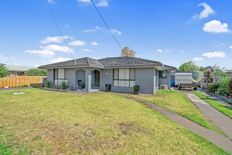 10 Vaughan Street, Stratford VIC 3862
