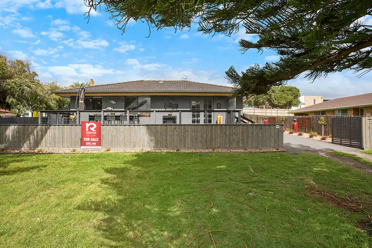 1/134 Griffith Street, Port Fairy VIC 3284