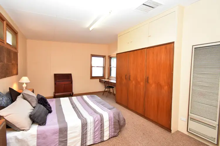 Fourth view of Homely house listing, 25 SMITH CRESCENT, Wangaratta VIC 3677