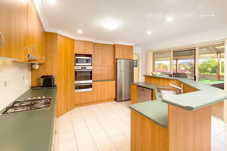 Fifth view of Homely house listing, 26 FALCON CIRCUIT, Wodonga VIC 3690