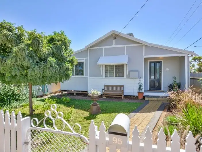 95 Wittenoom Street, Boulder WA 6432