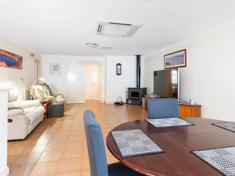 Fifth view of Homely house listing, 1 O'Byrne Crescent, Broadwood WA 6430