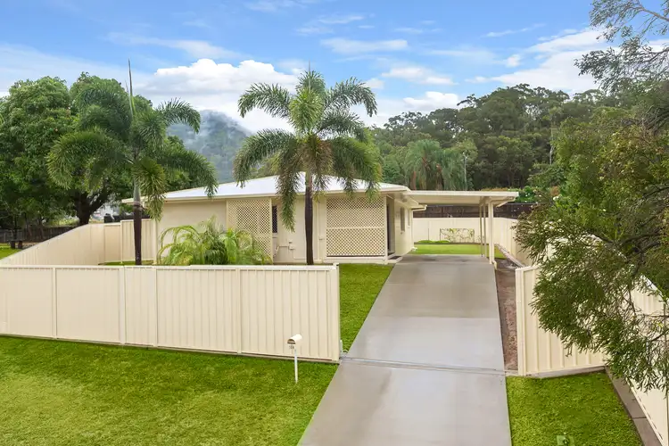 108 MURRAY STREET, Manoora QLD 4870