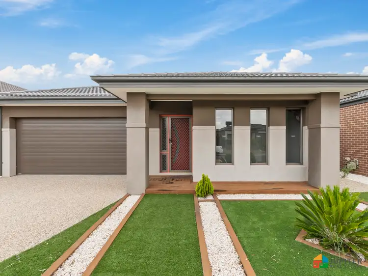 8 Shamrock Way, Truganina VIC 3029
