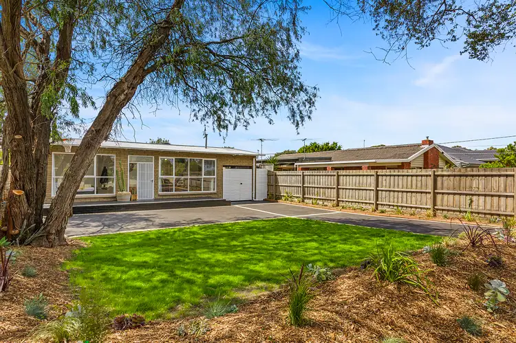 106 Alma Street, Tootgarook VIC 3941