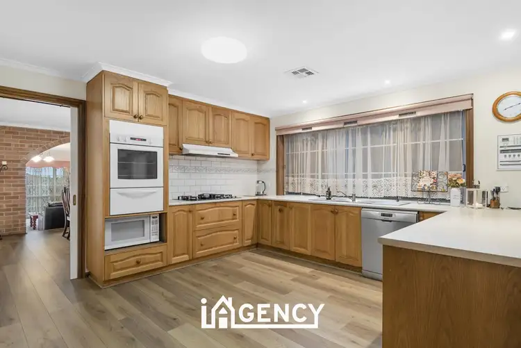 Fifth view of Homely house listing, 34 Edward Freeth Drive, Endeavour Hills VIC 3802