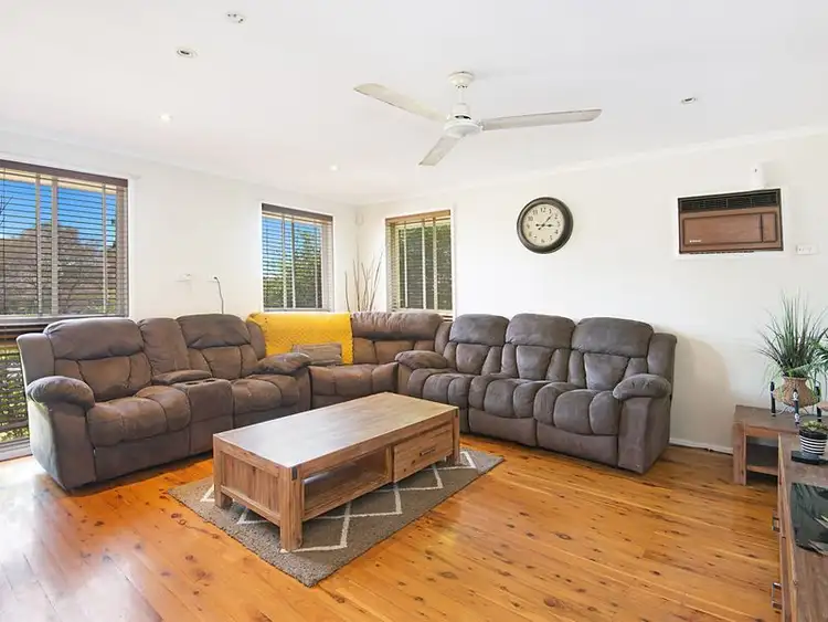 Fourth view of Homely house listing, 7 Alexandra Circuit, St Clair NSW 2759