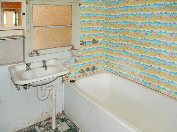 Seventh view of Homely house listing, 21 Cedar Street, Leeton NSW 2705