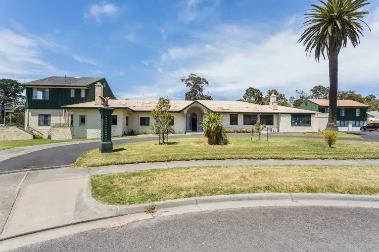 Seventh view of Homely house listing, 18 Netherplace Drive, Frankston VIC 3199