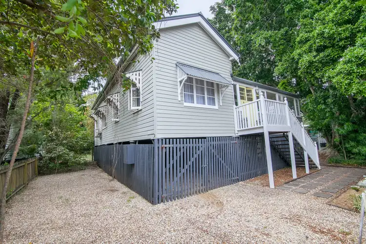 3 GLEBE ROAD, Newtown QLD 4305