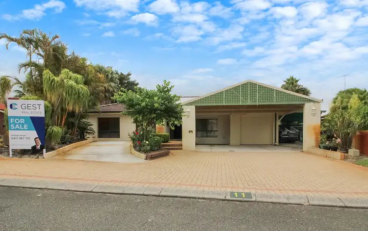 11 WATERLOO COURT, Alexander Heights WA 6064