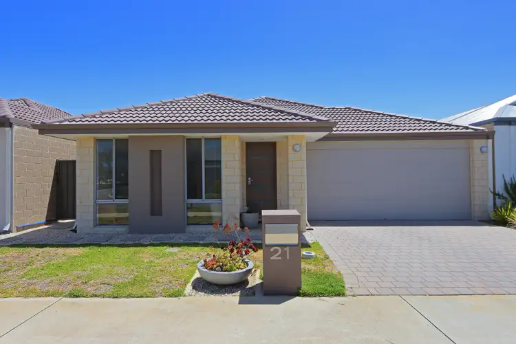 Third view of Homely house listing, 21 Boranup Rise, Piara Waters WA 6112