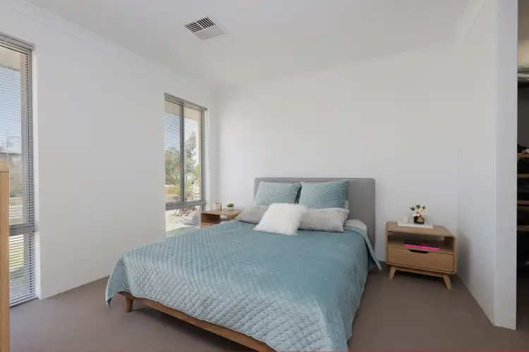 Fifth view of Homely house listing, 21 Boranup Rise, Piara Waters WA 6112