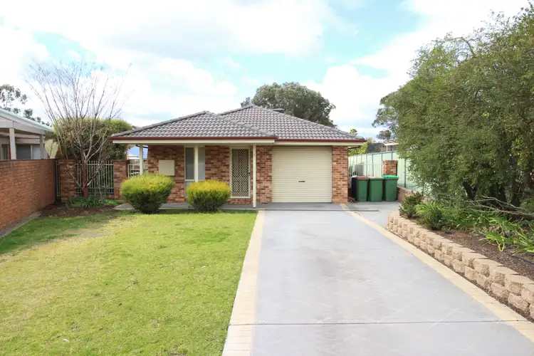 5 Cobbler Court