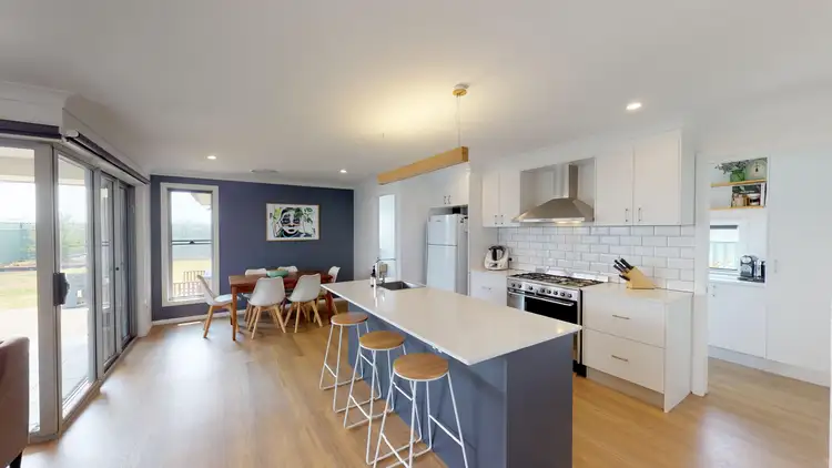 Fifth view of Homely house listing, 4 Waterfall Crescent, Dubbo NSW 2830