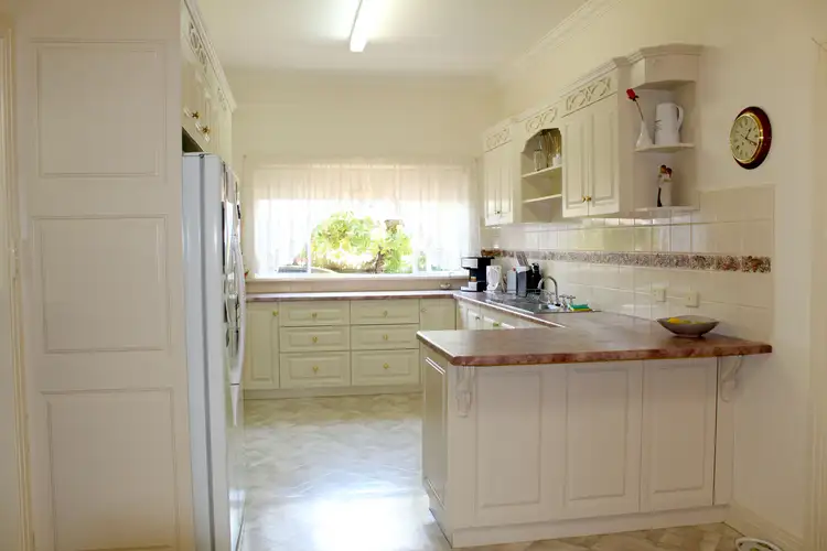 Sixth view of Homely house listing, 8 William Street, Nhill VIC 3418