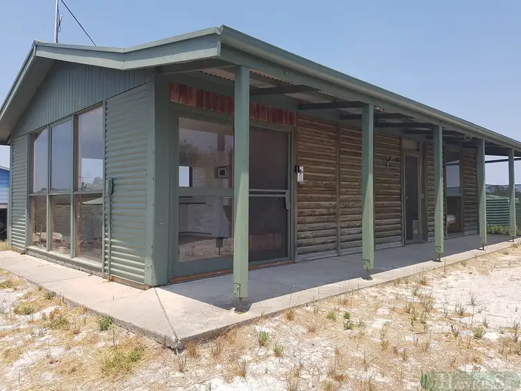 10 Pennington Road, Island Beach SA 5222