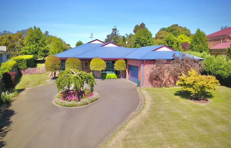 51 CASON CRESCENT, Warragul VIC 3820