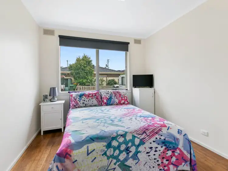 Seventh view of Homely house listing, 48 Pottenger Way, St Albans VIC 3021