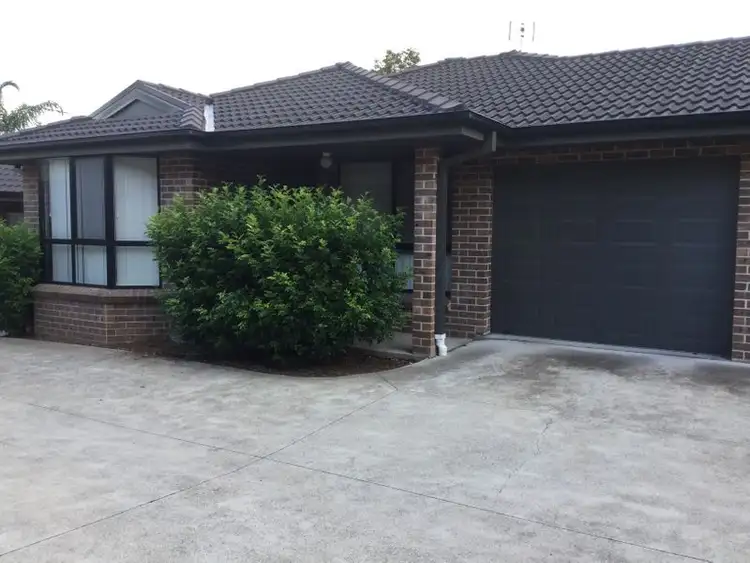 15 Denton Park Drive