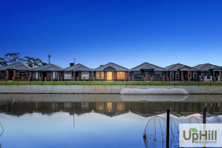 12 Titan lodge walk, Pakenham VIC 3810