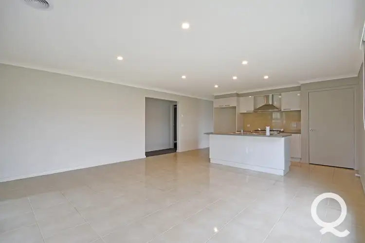 Fifth view of Homely house listing, 3 Hogan Court, Drouin VIC 3818
