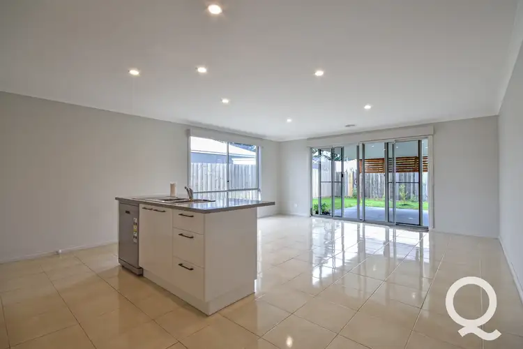 Sixth view of Homely house listing, 3 Hogan Court, Drouin VIC 3818