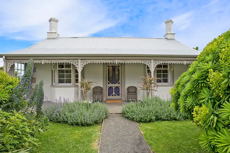 4 Albert Rd, Port Fairy VIC 3284