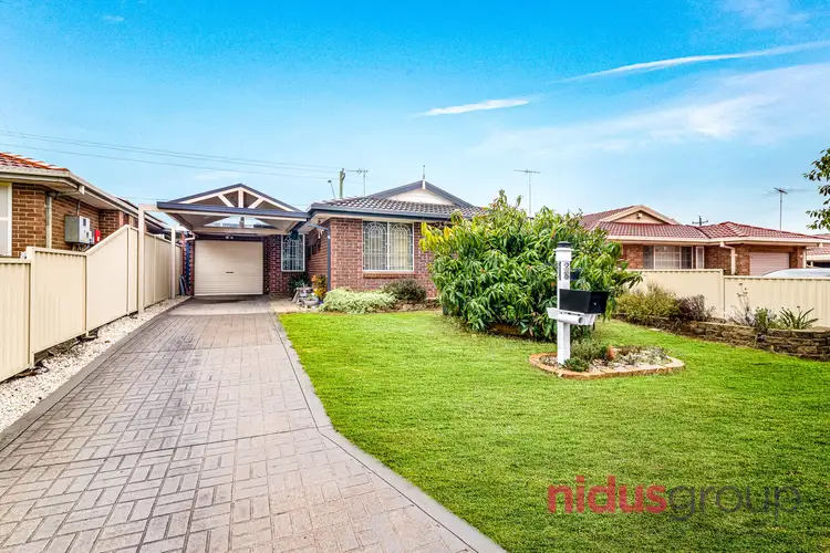 28 Dillon Place, Oakhurst NSW 2761