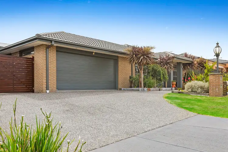 29 Hazeldene Way, Rosebud VIC 3939