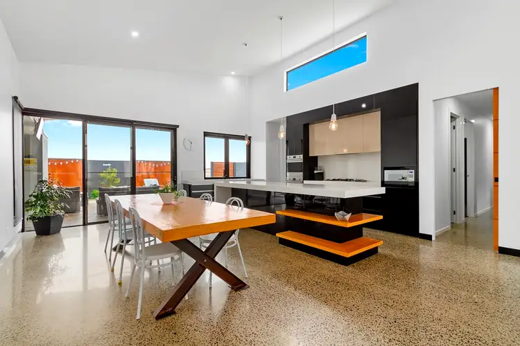 Sixth view of Homely house listing, 2 Atkinson Avenue, Churchill VIC 3842