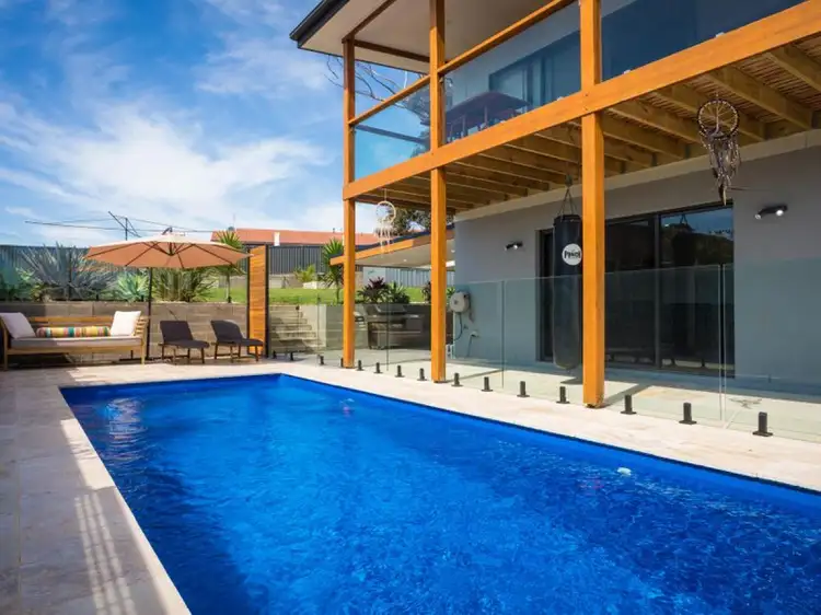 Third view of Homely house listing, 4 Flora Court, Tura Beach NSW 2548