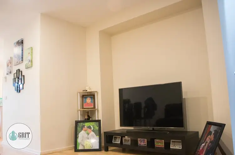 Seventh view of Homely townhouse listing, 5 Channel Walk, Craigieburn VIC 3064