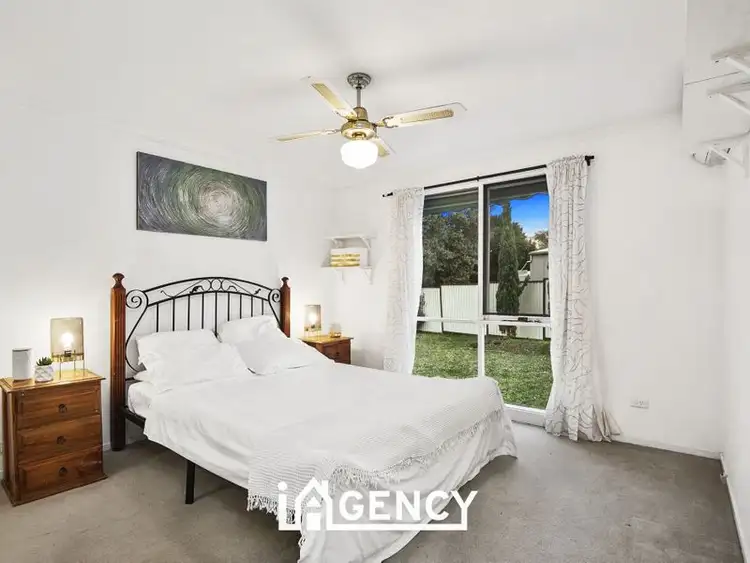 Fifth view of Homely house listing, 8 Moya Close, Endeavour Hills VIC 3802