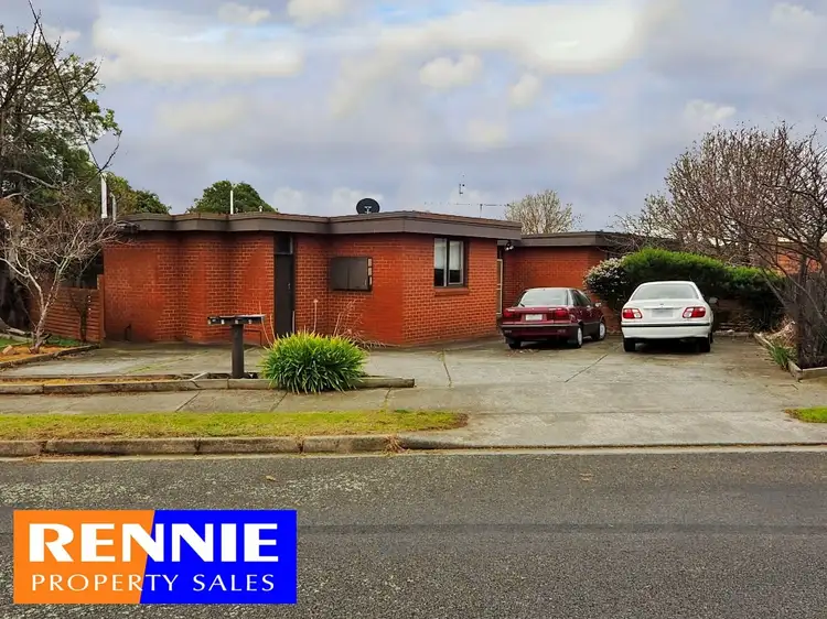 1-4 9 Margaret Street, Morwell VIC 3840