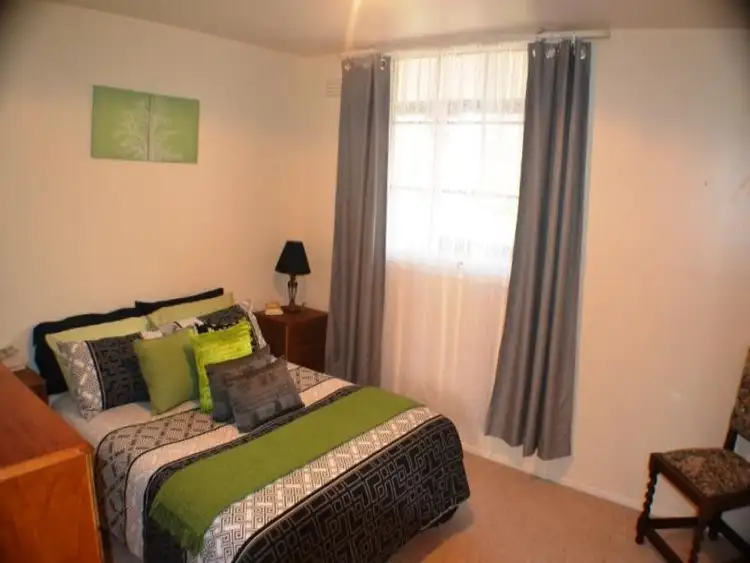 Sixth view of Homely house listing, 3 Pinnacle Drive, Rawson VIC 3825