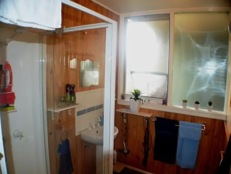 Seventh view of Homely house listing, 3 Pinnacle Drive, Rawson VIC 3825
