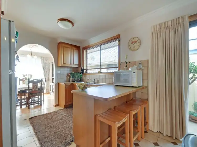 Fourth view of Homely house listing, 32 Bunyip Court, Morwell VIC 3840