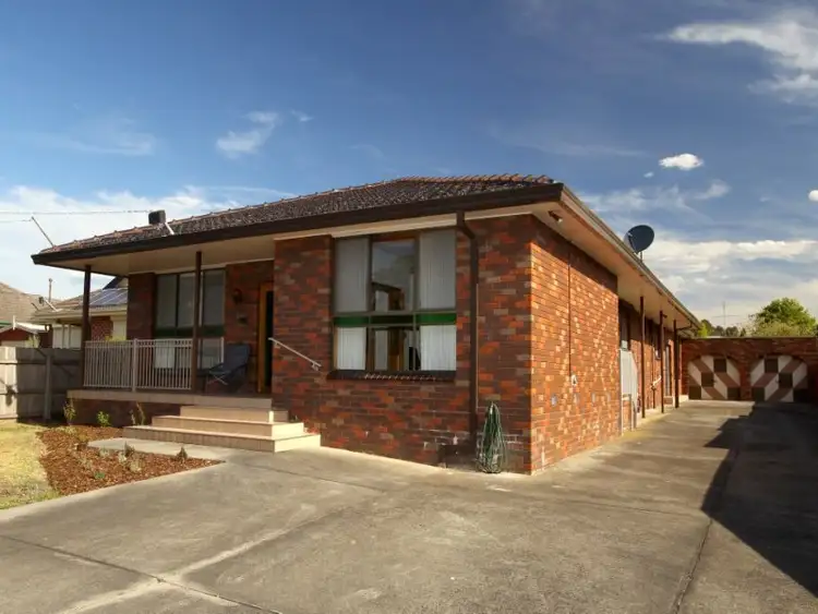 7 Francis Street, Moe VIC 3825