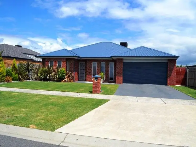 30 Josie Place, Morwell VIC 3840