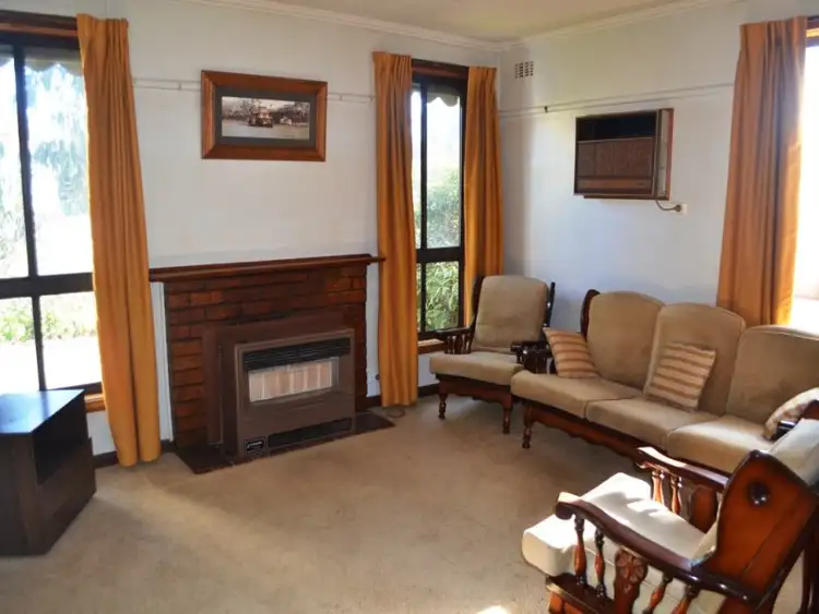 Second view of Homely house listing, 10 Auchterlonie Street, Morwell VIC 3840