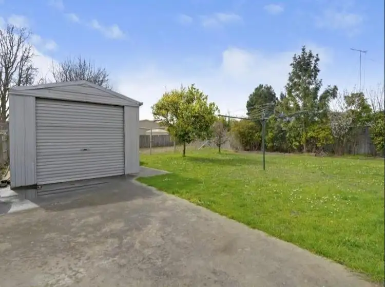 Sixth view of Homely house listing, 15 Saunders Crescent, Traralgon VIC 3844