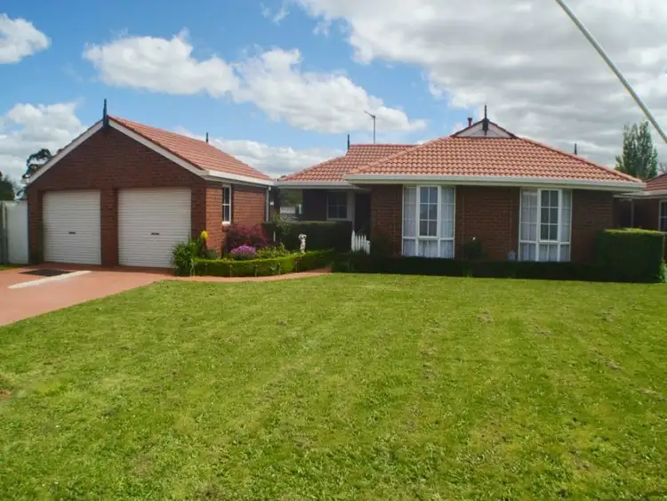 Main view of Homely townhouse listing, 2/1 Johnstone Street, Thorpdale VIC 3835
