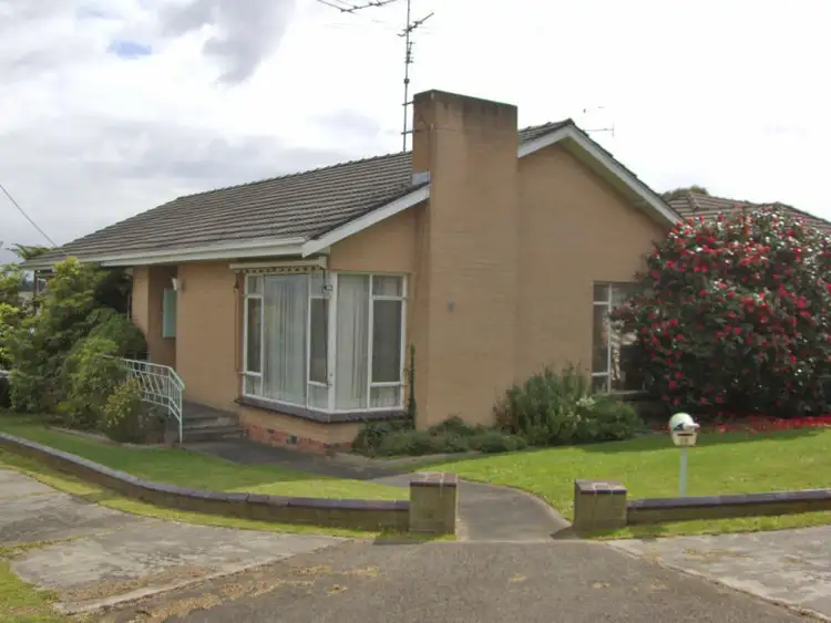 19 Quigley Street, Morwell VIC 3840