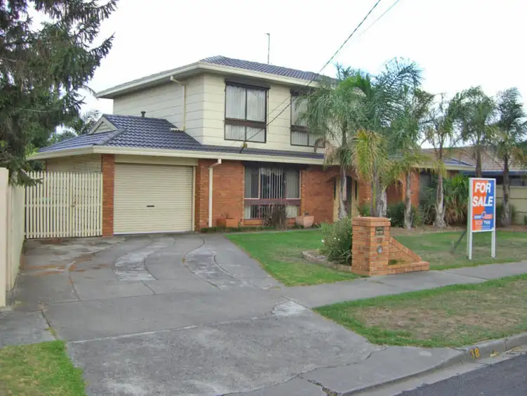 38 Chestnut Avenue, Morwell VIC 3840