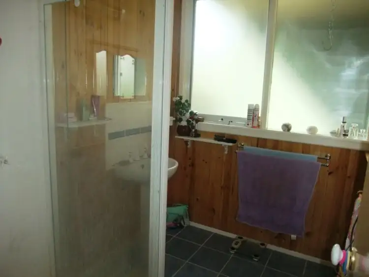 Seventh view of Homely house listing, 3 Pinnacle Drive, Rawson VIC 3825