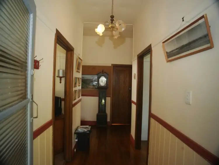 Second view of Homely house listing, 31 Hopetoun Avenue, Morwell VIC 3840